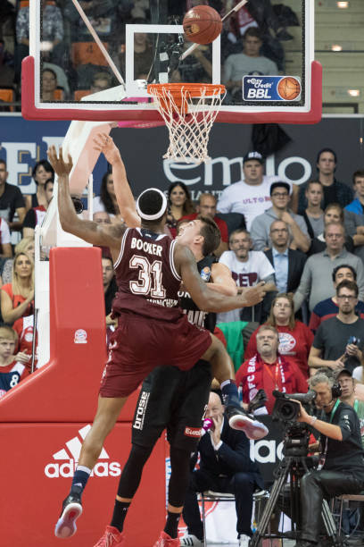 要在战术上 要在战术上